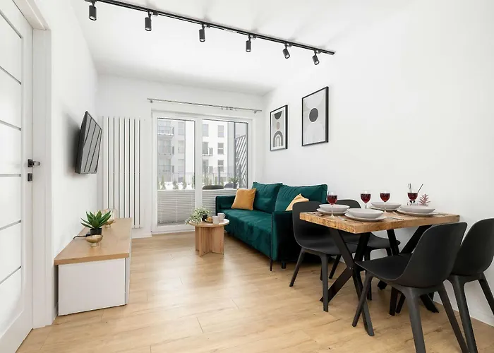 Apartmán Bright & Cozy With Garden And Parking By Renters *