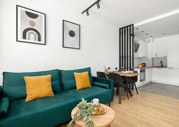 Bright & Cozy With Garden And Parking By Renters * Bílsko-Bělá